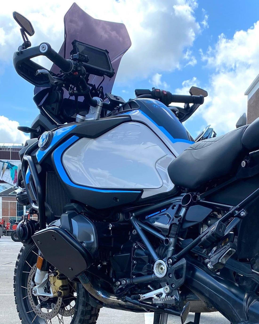 BMW R1250GS ADVENTURE @REMARKABLE_RIDES