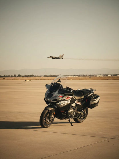 BMW R1300RT | SCARLET FANG